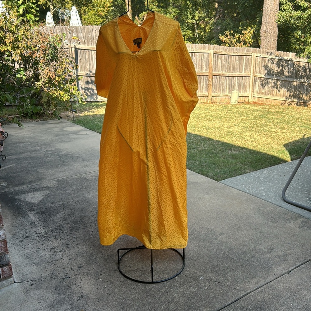 Vintage Gold Caftan One Size Moo Moo Dress Silky